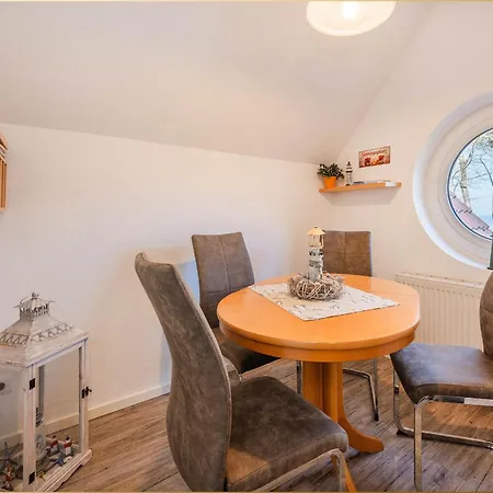 Seeblick Leuchtturm Апартаменты Козеров